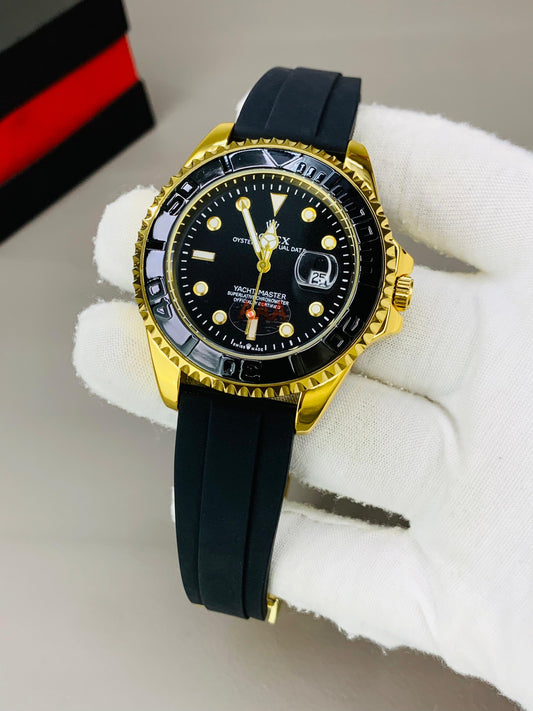 Elegant Wrist Watch for Men Master lock Date Function