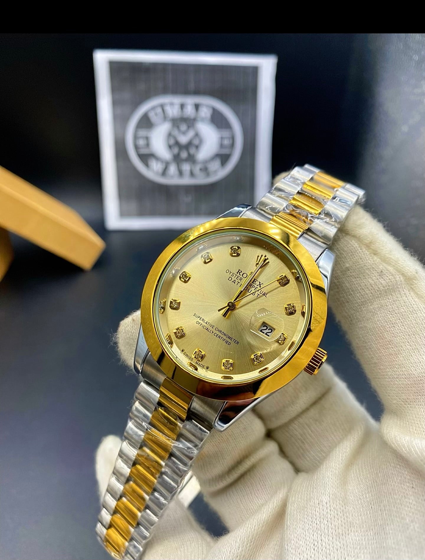 Premium Wrist Watch with Elegant Detailing