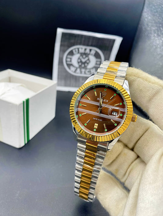 Premium Men’s Wristwatch with Elegant Two-Tone Design and Date Disply